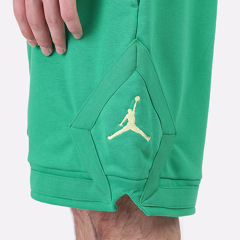 мужские зеленые шорты  Jordan Jumpman Diamond Shorts DC7576-372 - цена, описание, фото 2